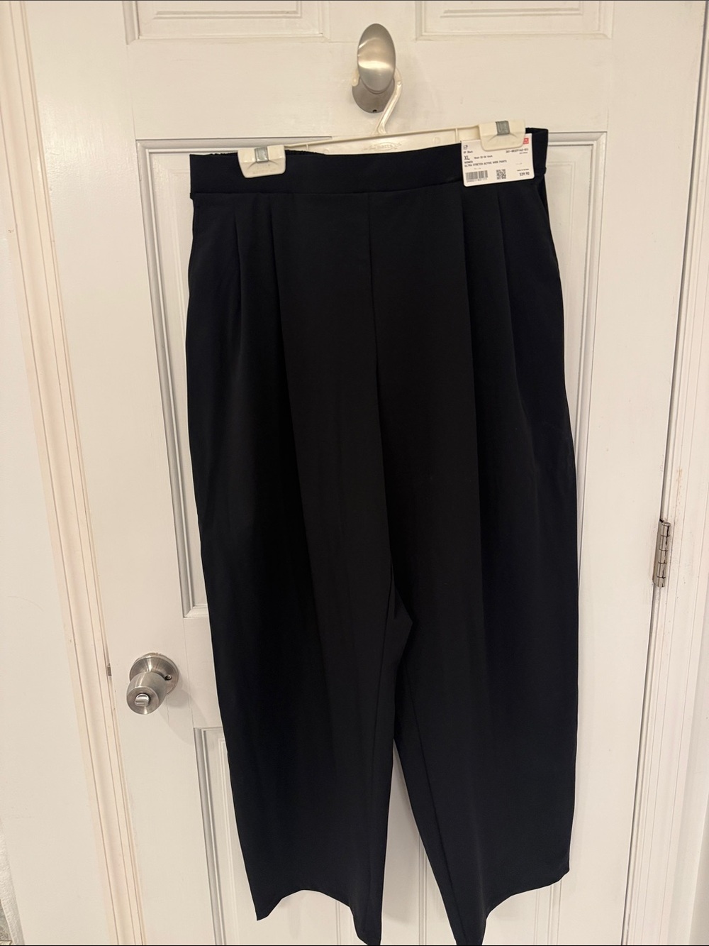 Uniqlo Black Wide-Leg High-Waist Pants - Women